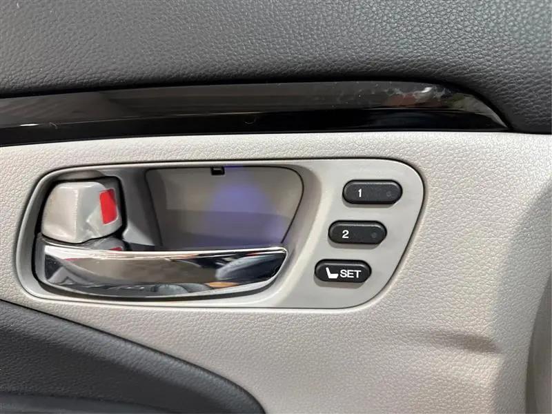 used 2016 Honda Pilot car, priced at $16,977