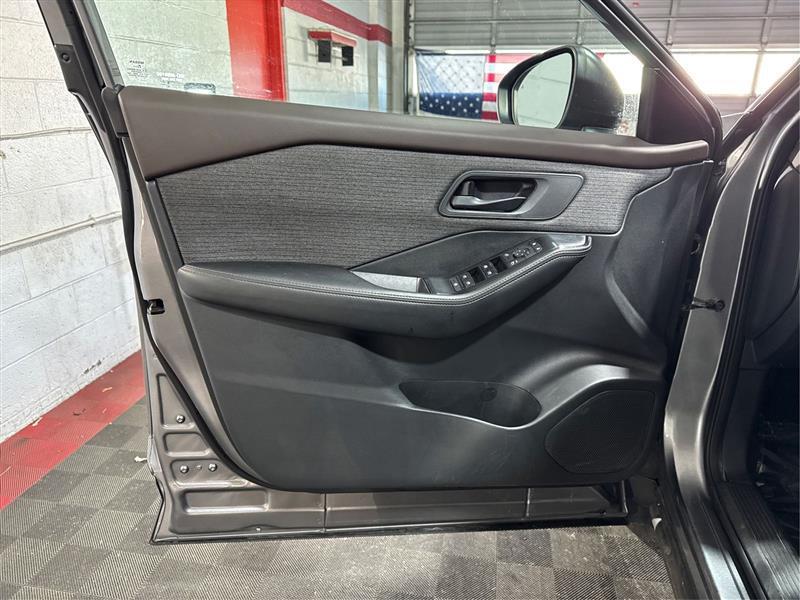 used 2021 Nissan Rogue car, priced at $18,777