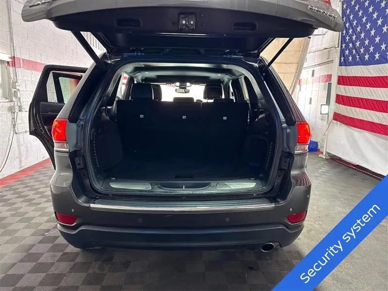 used 2019 Jeep Grand Cherokee car, priced at $18,555
