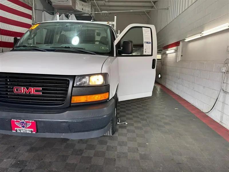 used 2018 GMC Savana 2500 car, priced at $14,333