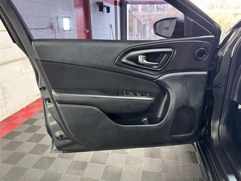 used 2016 Chrysler 200 car, priced at $9,995