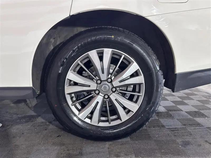 used 2019 Nissan Pathfinder car, priced at $16,777