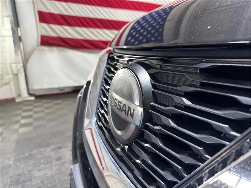used 2018 Nissan Rogue car, priced at $11,555