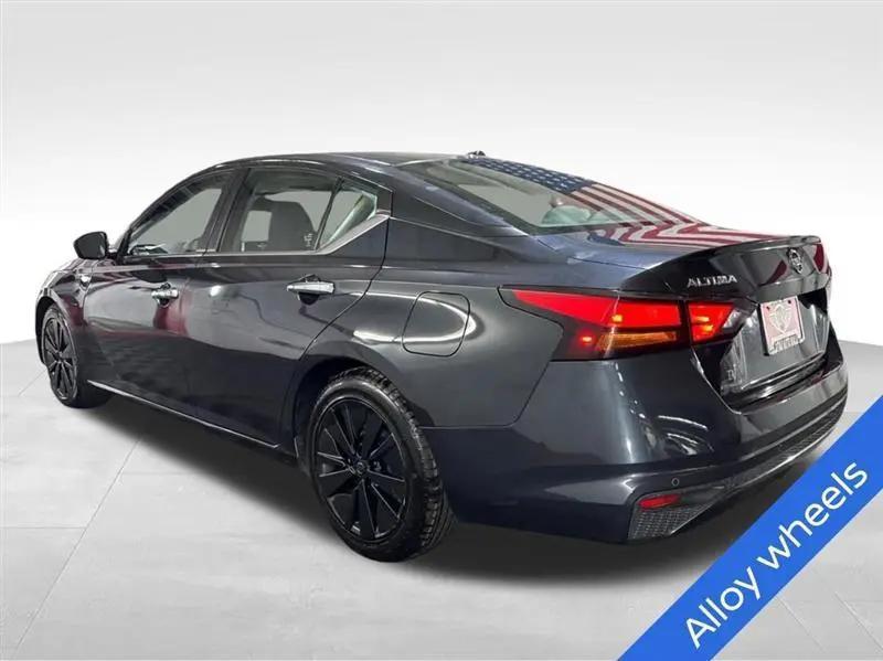 used 2021 Nissan Altima car, priced at $15,555