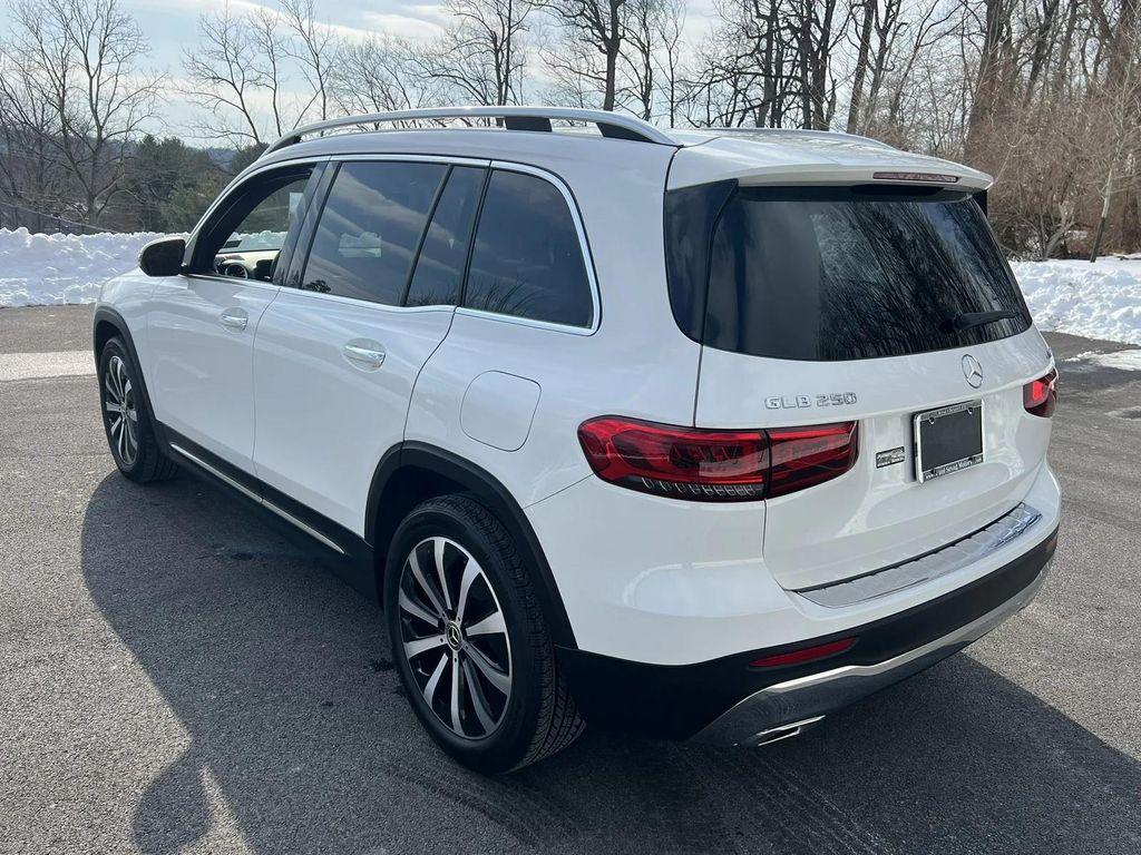 used 2022 Mercedes-Benz GLB 250 car, priced at $32,950