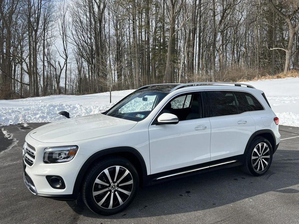 used 2022 Mercedes-Benz GLB 250 car, priced at $32,950