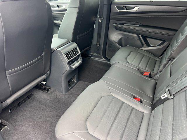 new 2026 Volkswagen Atlas Cross Sport car, priced at $51,609