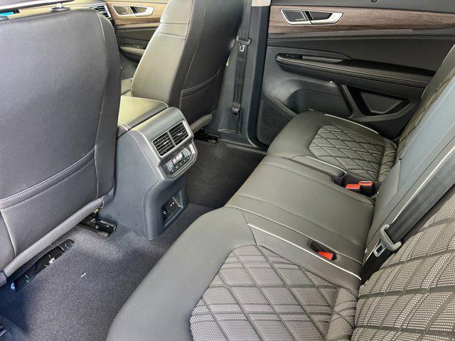 new 2026 Volkswagen Atlas car, priced at $56,184