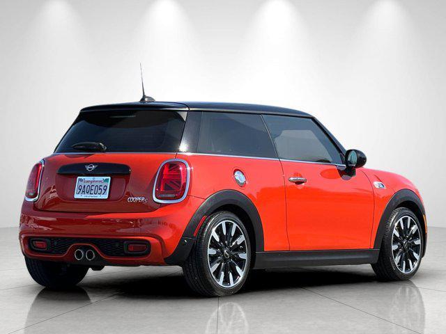 used 2019 MINI Hardtop car, priced at $16,688