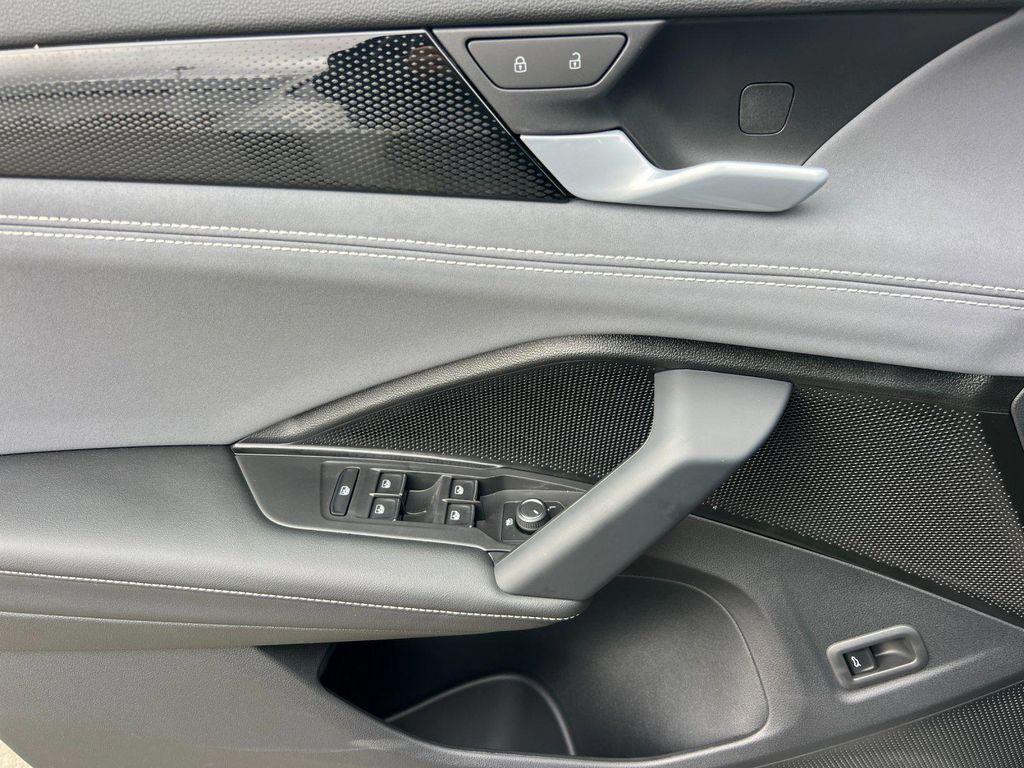 new 2026 Volkswagen Tiguan car, priced at $41,018