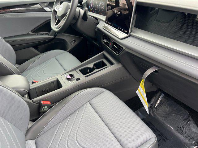 new 2026 Volkswagen Tiguan car, priced at $36,692