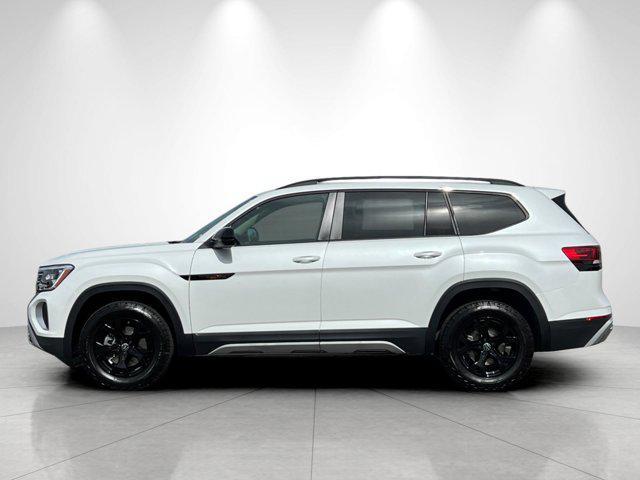 new 2026 Volkswagen Atlas car, priced at $51,020