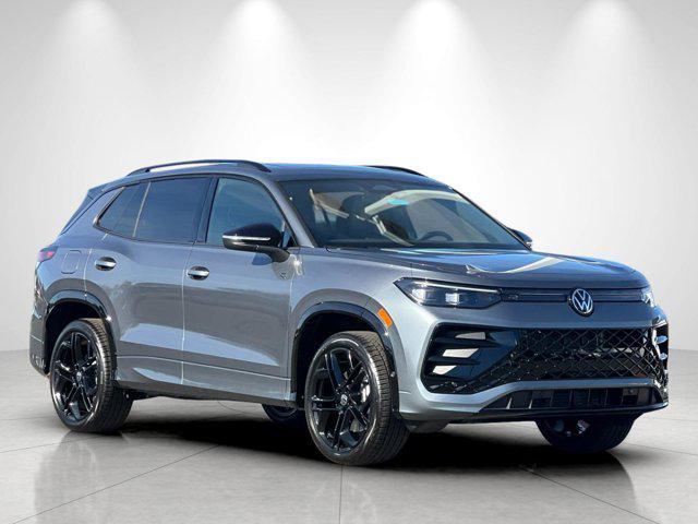 new 2026 Volkswagen Tiguan car, priced at $40,052