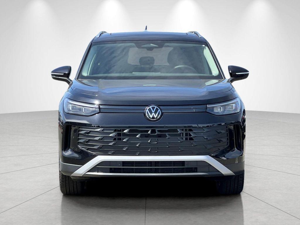 new 2026 Volkswagen Tiguan car, priced at $36,605