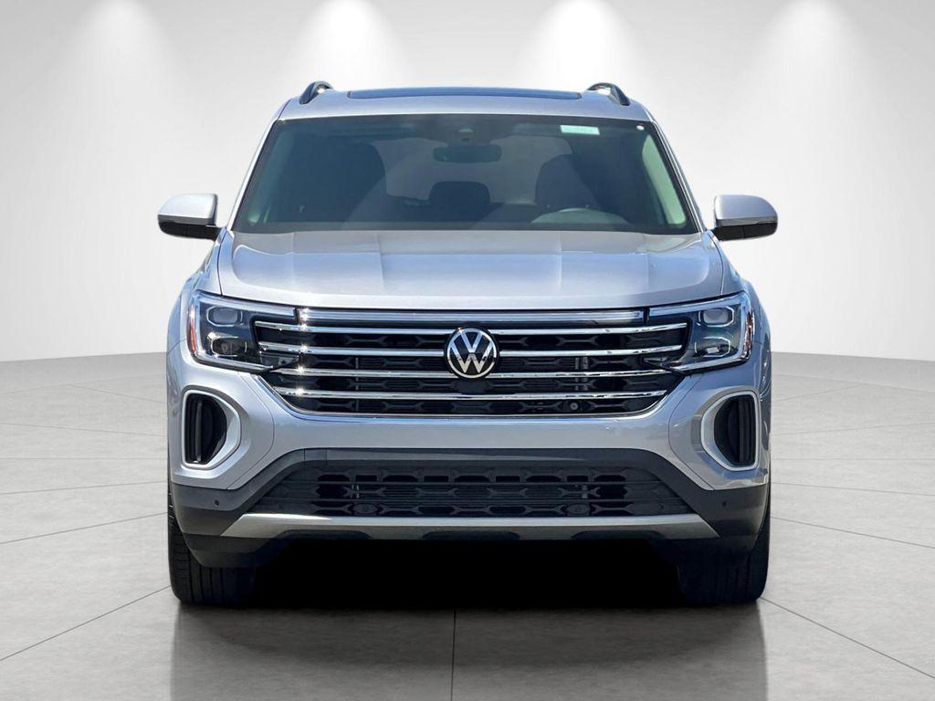 new 2026 Volkswagen Atlas car, priced at $46,106