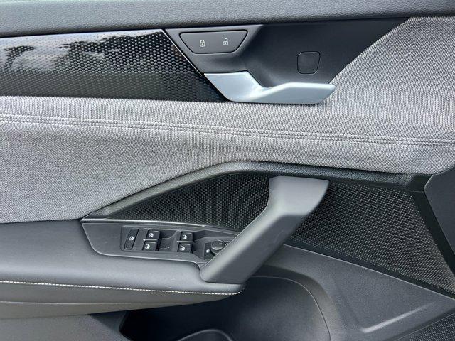 new 2026 Volkswagen Tiguan car, priced at $31,530