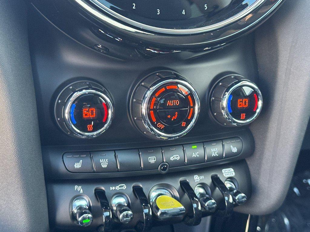 used 2023 MINI Hardtop car, priced at $23,666