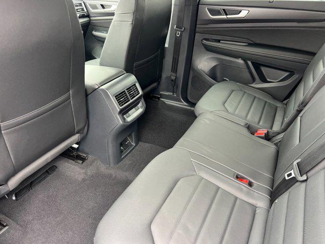 new 2026 Volkswagen Atlas Cross Sport car, priced at $51,609