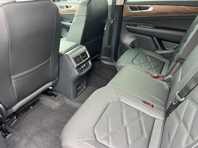 new 2026 Volkswagen Atlas car, priced at $40,117
