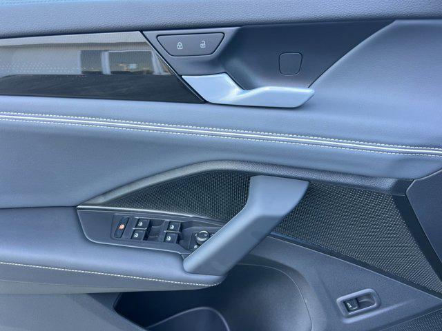 new 2026 Volkswagen Tiguan car, priced at $44,949