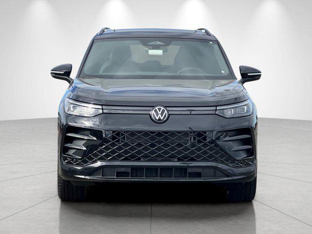 new 2026 Volkswagen Tiguan car, priced at $40,052