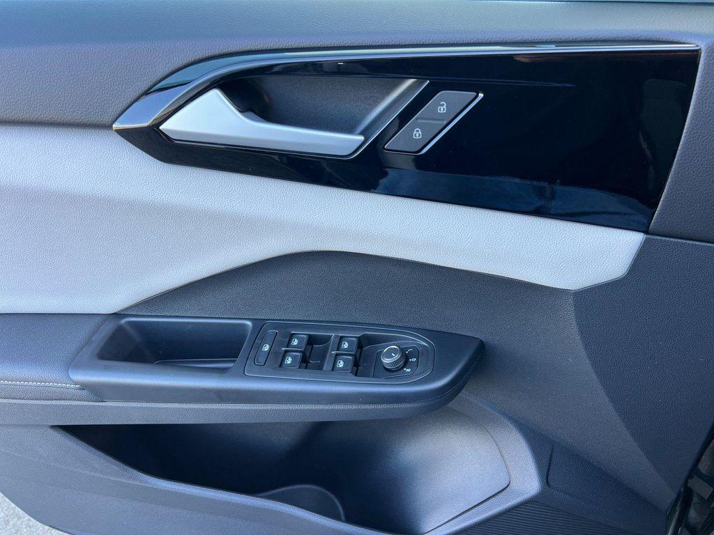 new 2026 Volkswagen Taos car, priced at $24,782