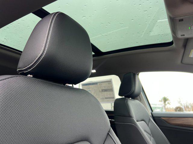 new 2026 Volkswagen Atlas car, priced at $46,383