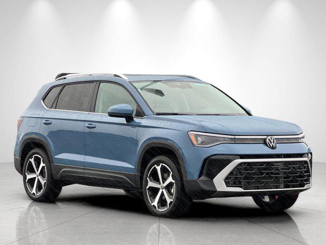 new 2026 Volkswagen Taos car, priced at $38,013
