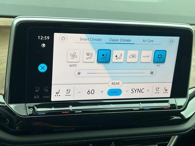 new 2026 Volkswagen Atlas car, priced at $48,882