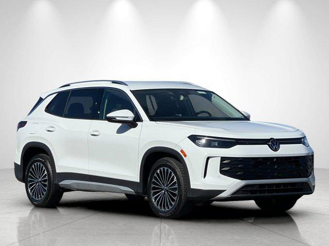 new 2026 Volkswagen Tiguan car, priced at $32,254