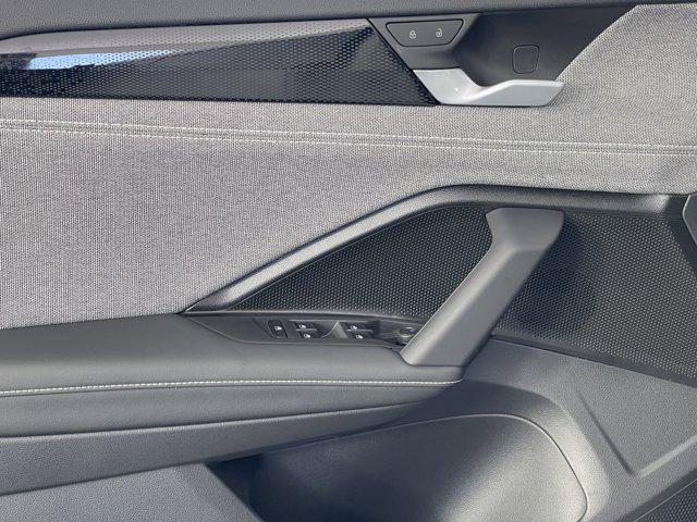 new 2025 Volkswagen Tiguan car, priced at $28,207