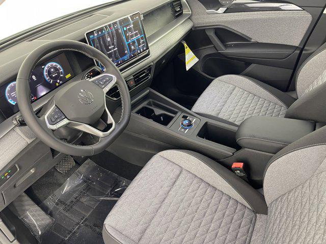 new 2025 Volkswagen Tiguan car, priced at $28,207