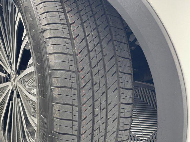 new 2025 Volkswagen Tiguan car, priced at $28,207