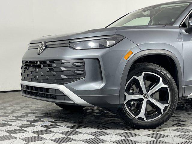 new 2025 Volkswagen Tiguan car, priced at $33,143