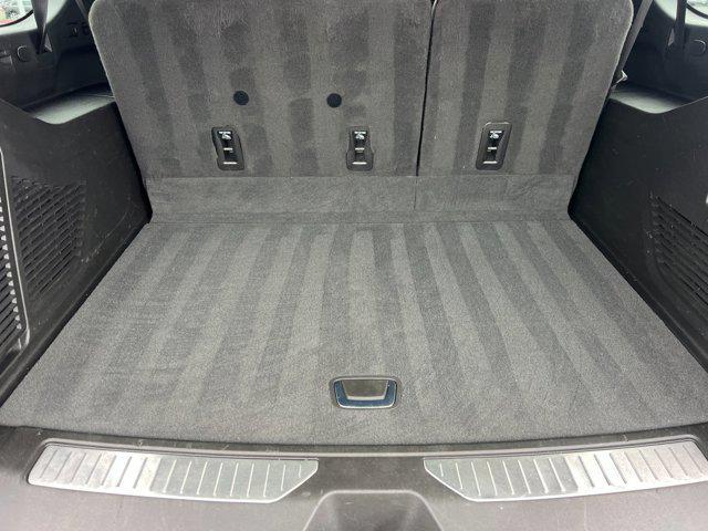 used 2022 GMC Yukon XL car, priced at $53,844