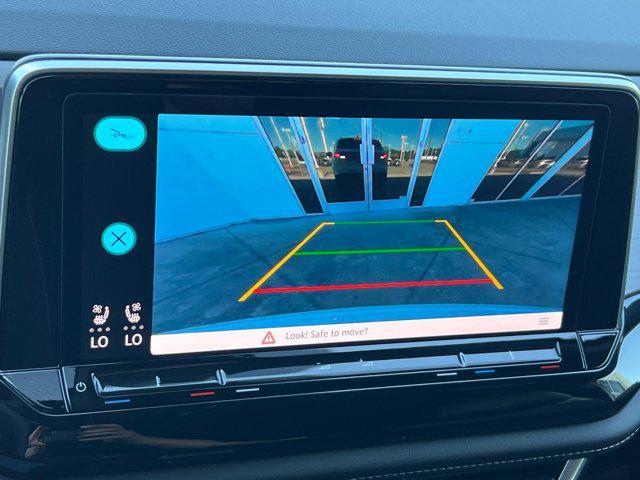 new 2026 Volkswagen Atlas Cross Sport car, priced at $40,654