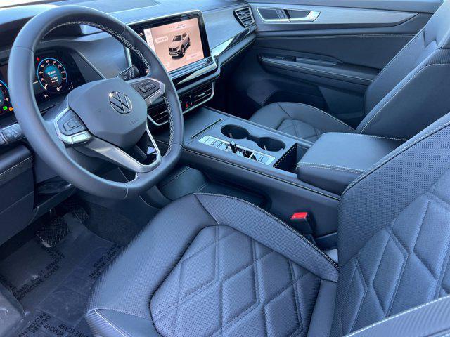 new 2026 Volkswagen Atlas Cross Sport car, priced at $40,654