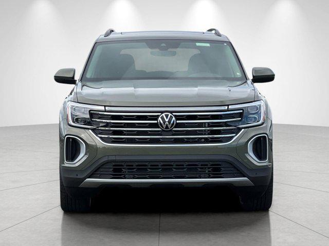 new 2026 Volkswagen Atlas car, priced at $49,770
