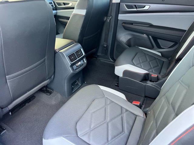 new 2026 Volkswagen Atlas car, priced at $51,715