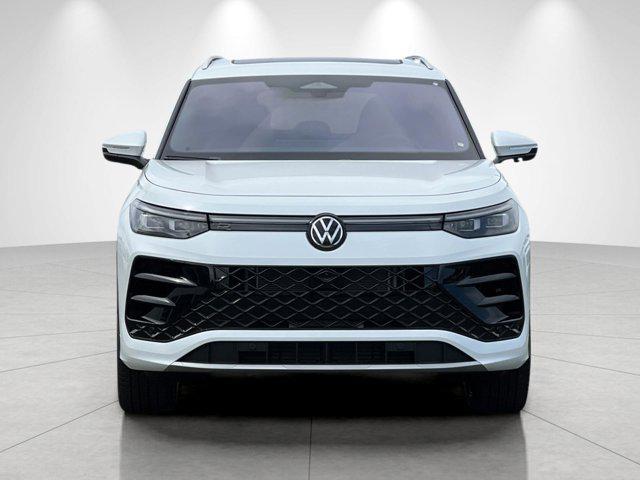 new 2026 Volkswagen Tiguan car, priced at $45,404