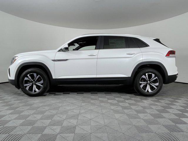 new 2026 Volkswagen Atlas Cross Sport car, priced at $40,526