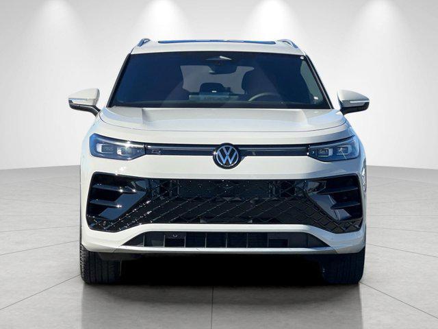 new 2026 Volkswagen Tiguan car, priced at $44,797