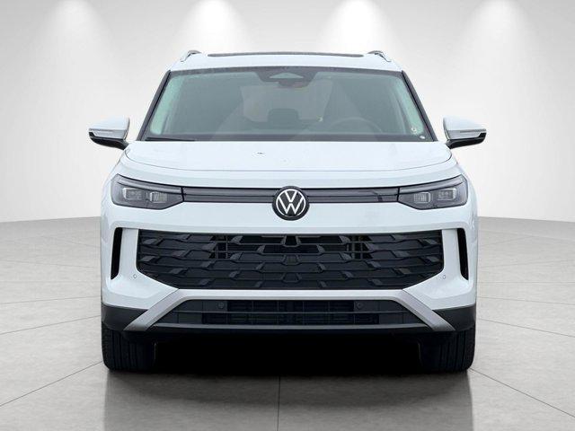 new 2026 Volkswagen Tiguan car, priced at $37,437