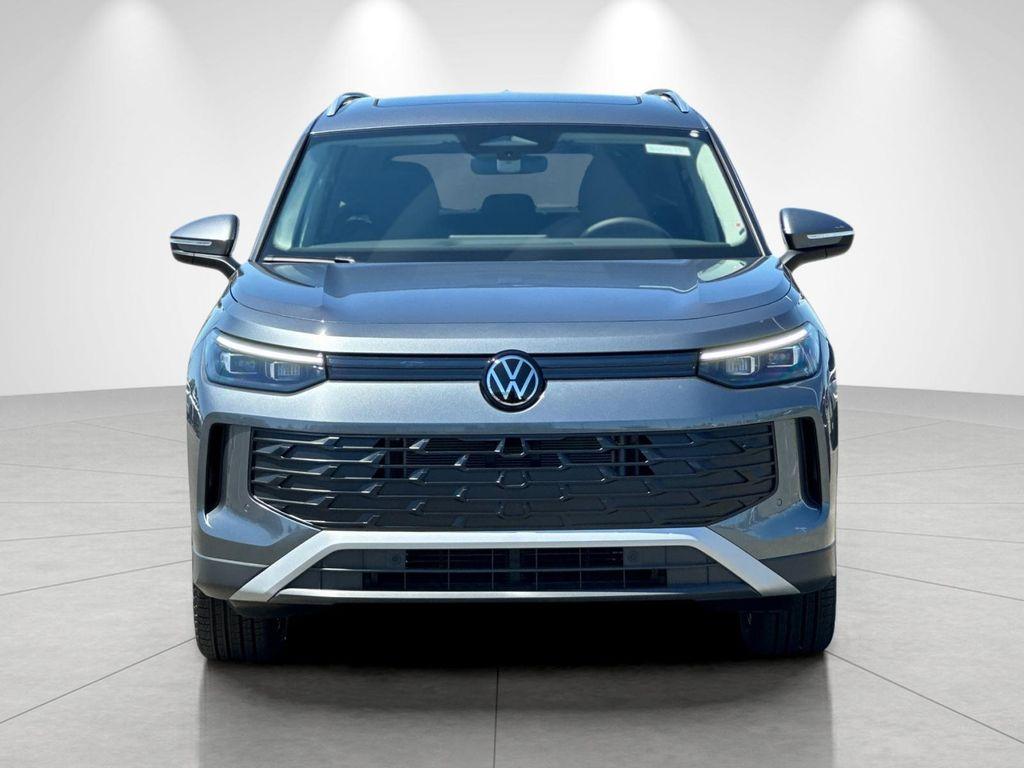 new 2026 Volkswagen Tiguan car, priced at $36,537