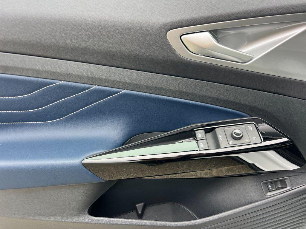 new 2026 Volkswagen ID.4 car, priced at $51,323