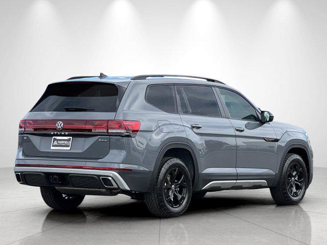 new 2026 Volkswagen Atlas car, priced at $51,020