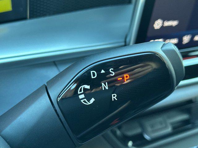 new 2026 Volkswagen Tiguan car, priced at $39,007