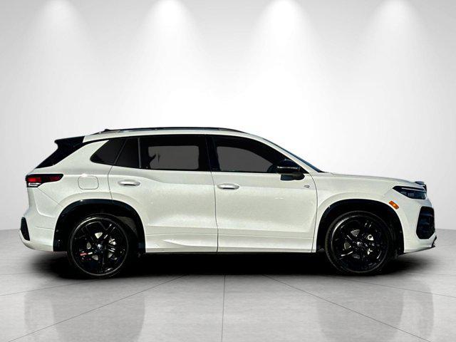 new 2026 Volkswagen Tiguan car, priced at $39,007