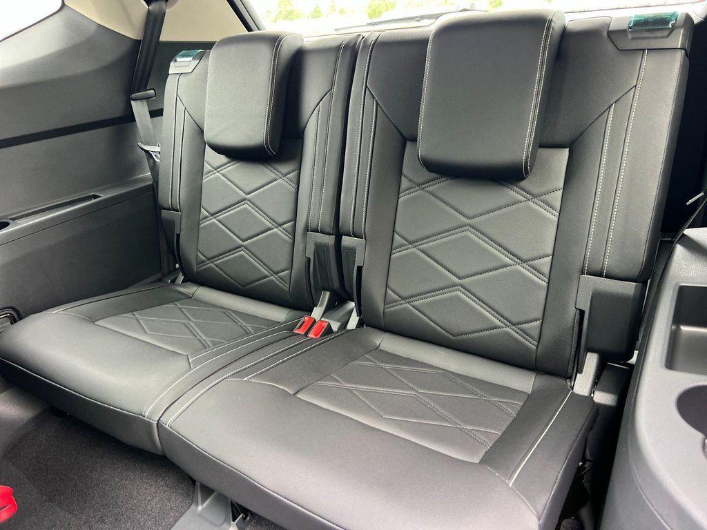 new 2026 Volkswagen Atlas car, priced at $41,897