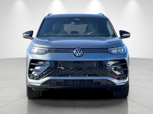 new 2026 Volkswagen Tiguan car, priced at $39,302